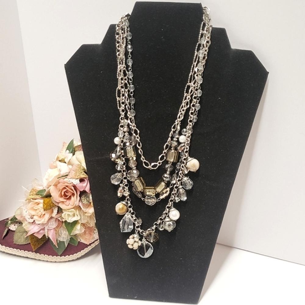 White House Black Market Statement Necklace